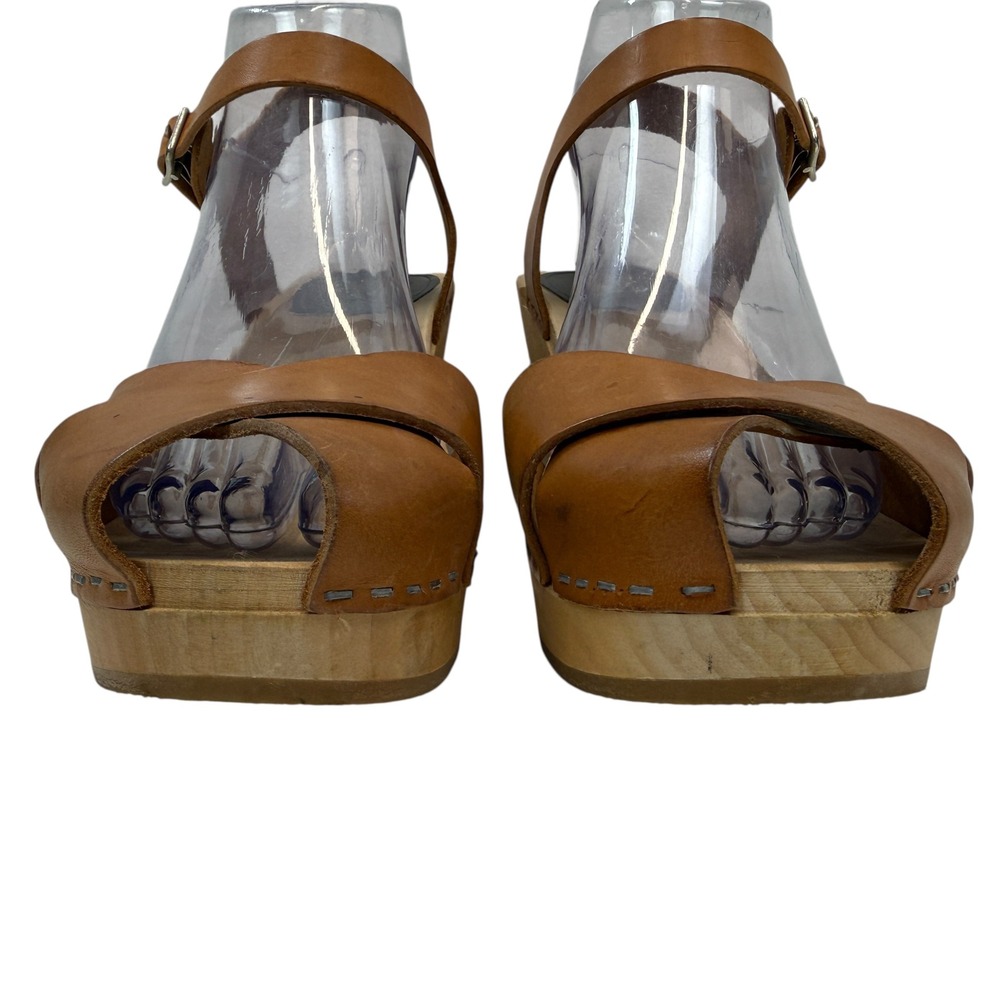 Shoes - Picture 4 of 11